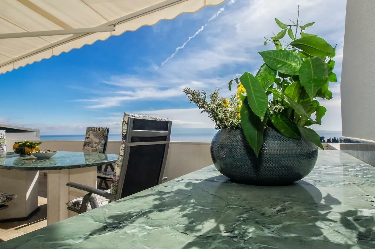 Luxury Apartment Lana Split