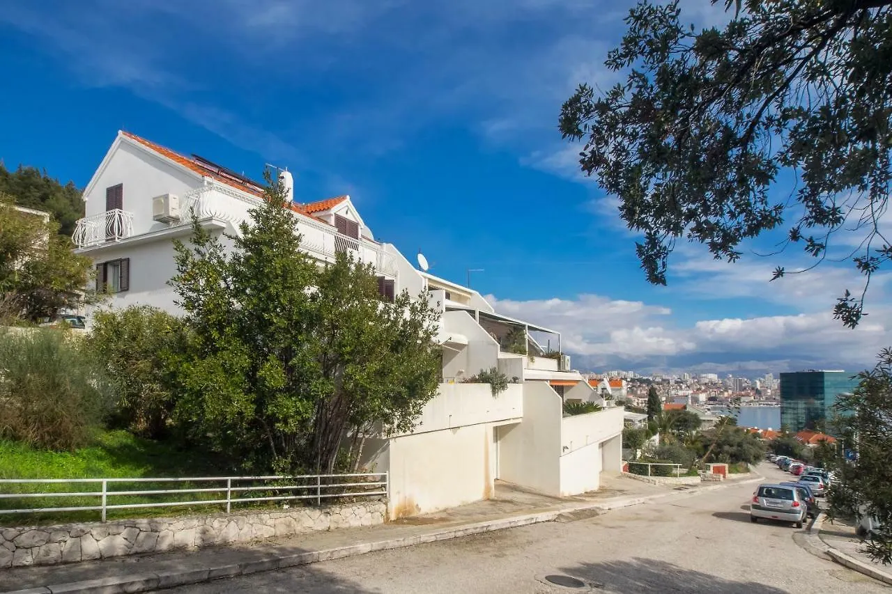 Luxury Apartment Lana Split